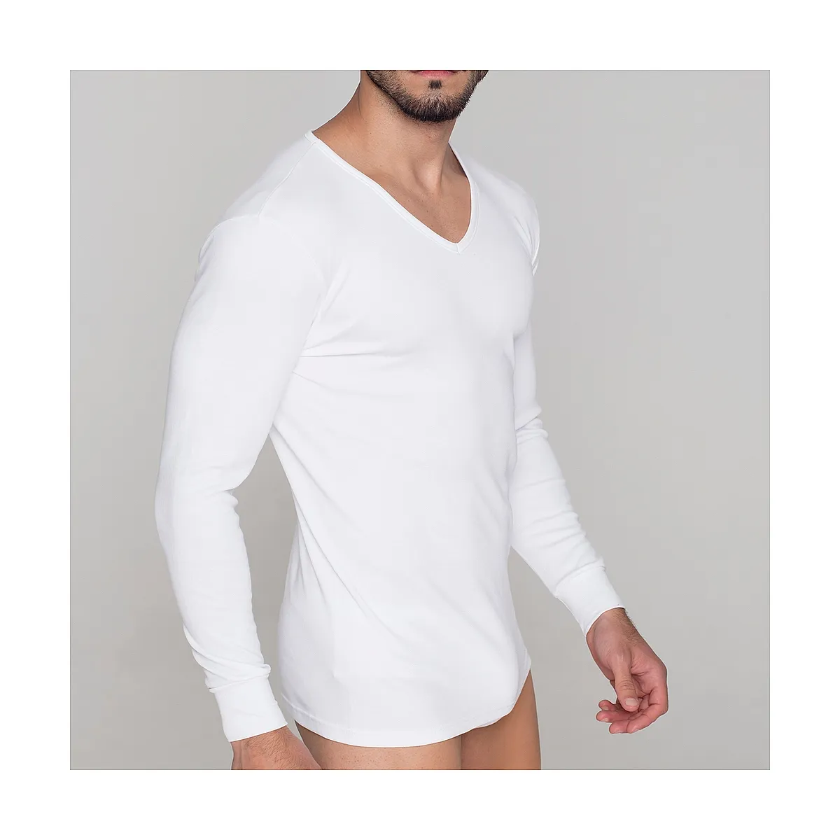 9254 THERMAL LONG SLEEVE UNDERSHIRT. V NECK