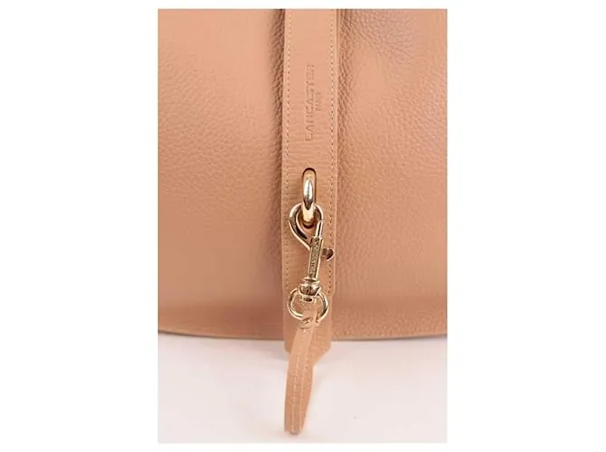 Autre Marque Bolso de cuero Beige 