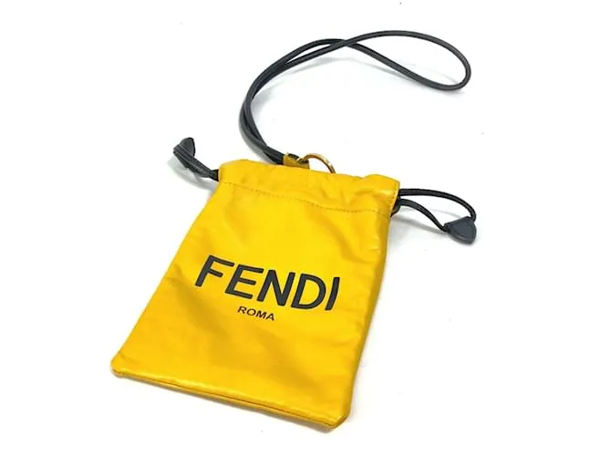 Bolso de cuero amarillo Fendi 