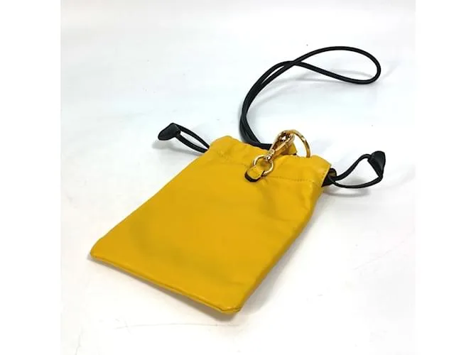 Bolso de cuero amarillo Fendi 