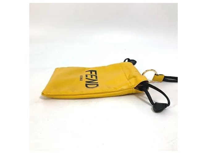 Bolso de cuero amarillo Fendi 