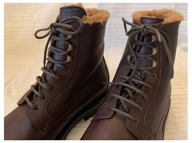 Brunello Cucinelli Botas de invierno de piel de ciervo Castaño 