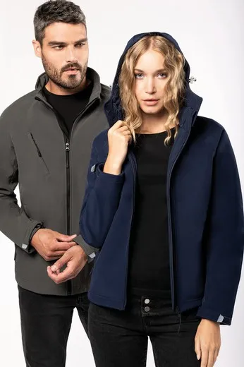 CHAQUETA SOFTSHELL CON CAPUCHA EXTRAIBLE HOMBRE