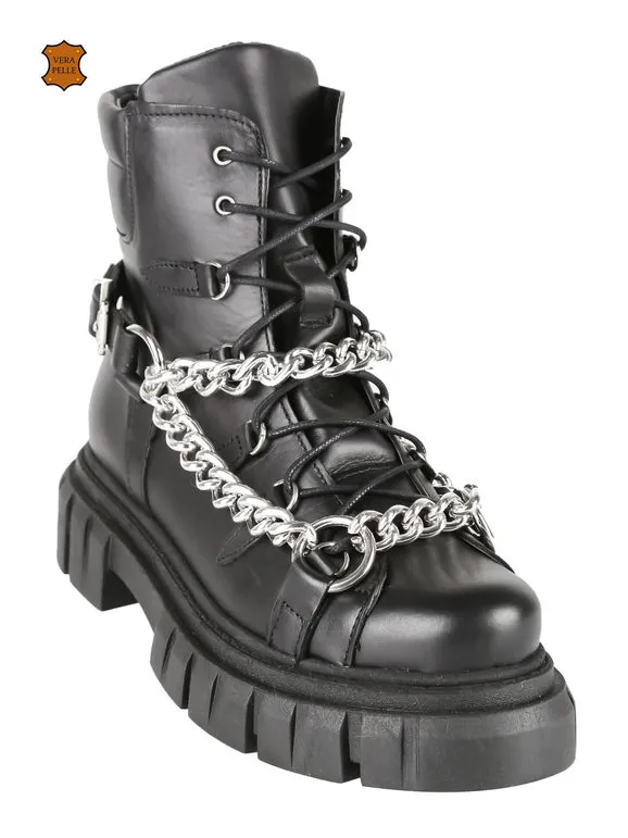 Dolce Moda Botas de combate de piel para mujer con cadenas