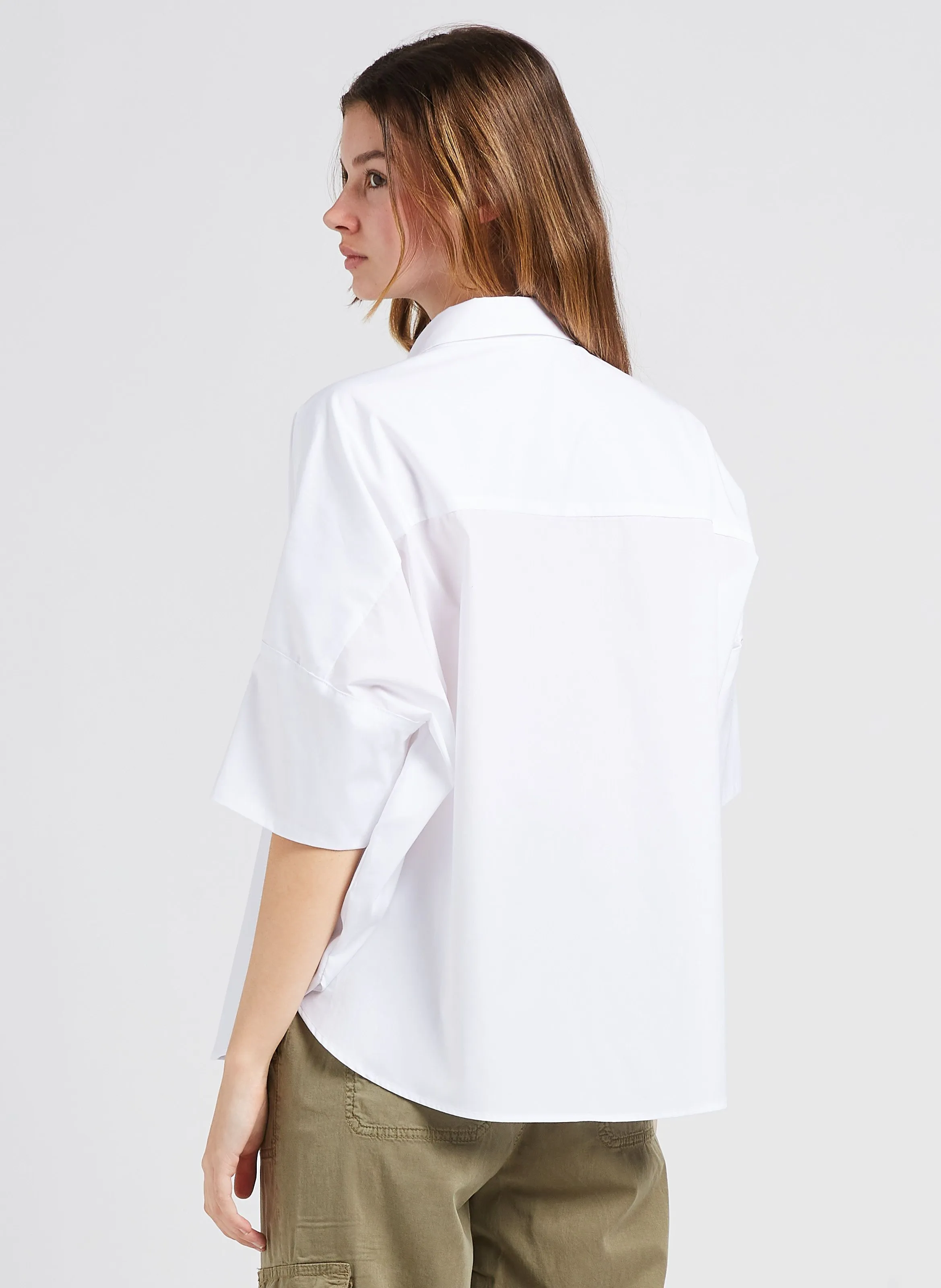 GERARD DAREL NARA - Camisa oversize de algodón con cuello clásico en blanco