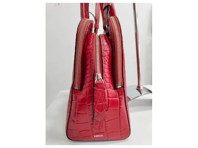 Lancel Bolsos de mano Roja 