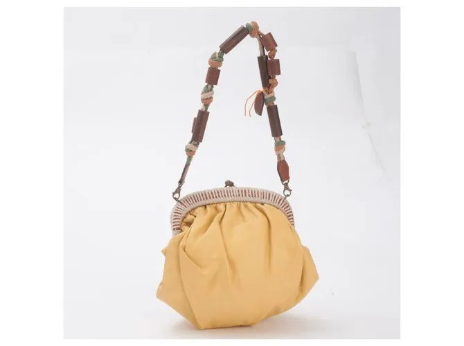 Marni Bolsos de mano Amarillo 