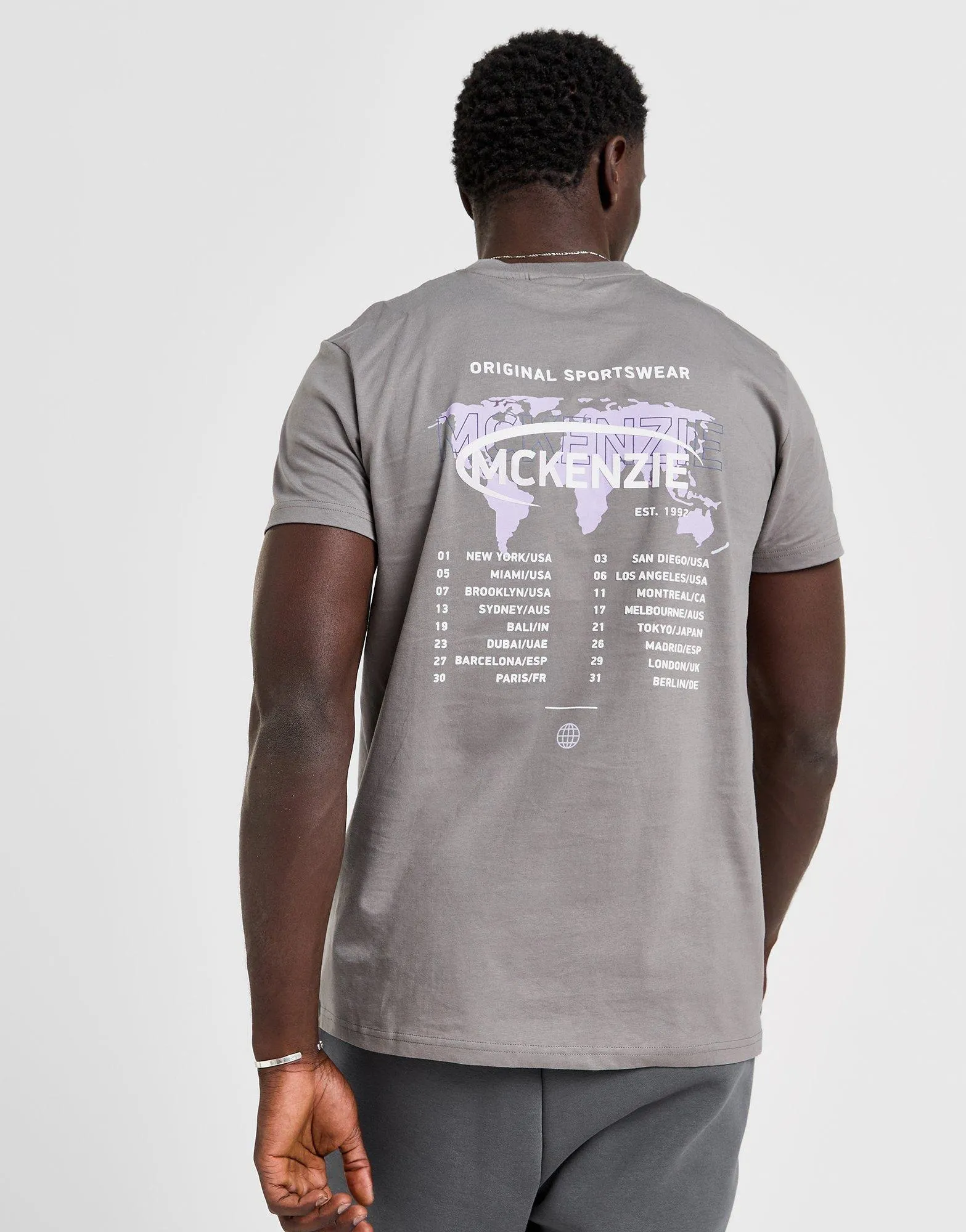 McKenzie Camiseta Tour