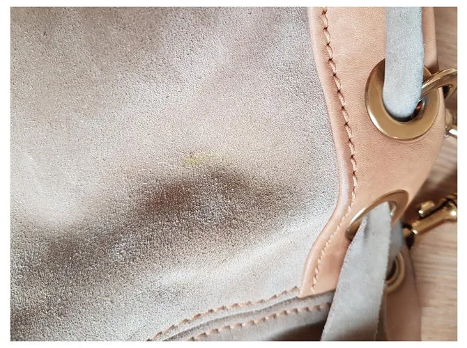 Miu Miu Bolsos de mano Beige 