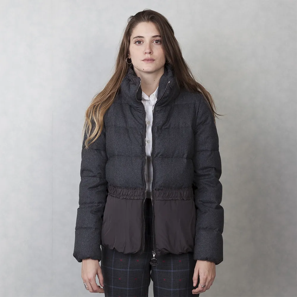 Moncler Chaqueta Plumas Gris T 1