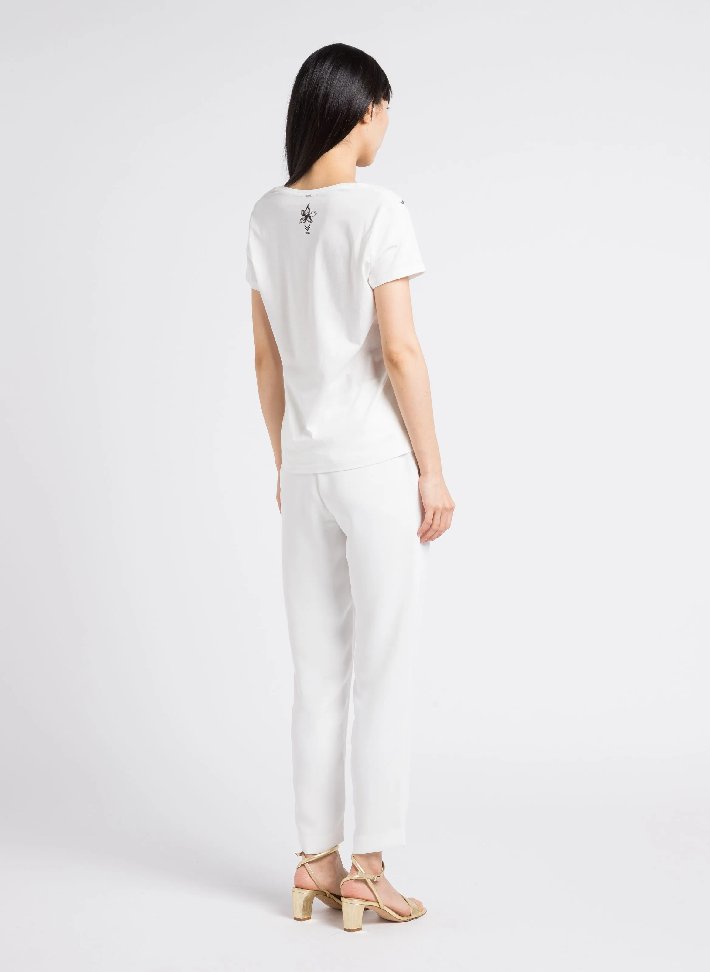 Pantalón tapered en blanco