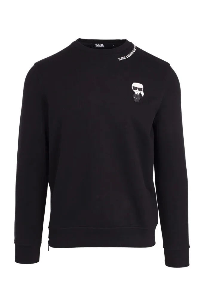 Sudadera negra con logo 