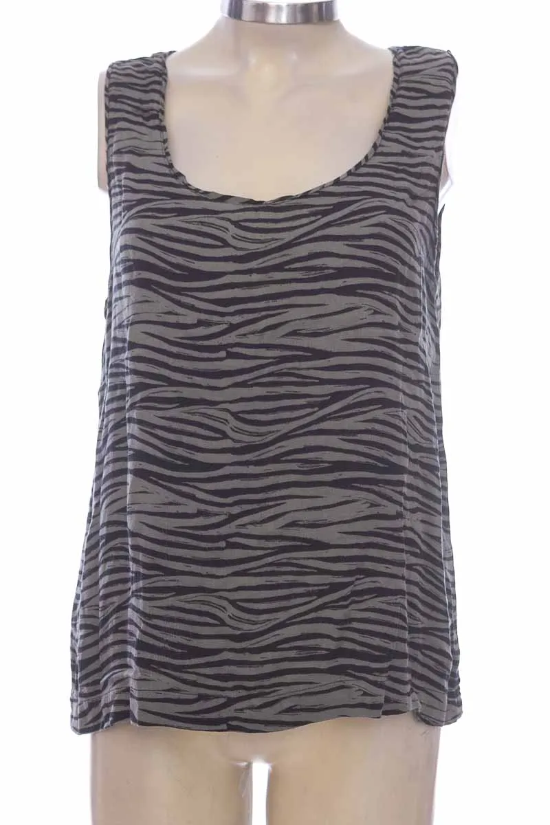 Top / Camiseta color Gris - Gef