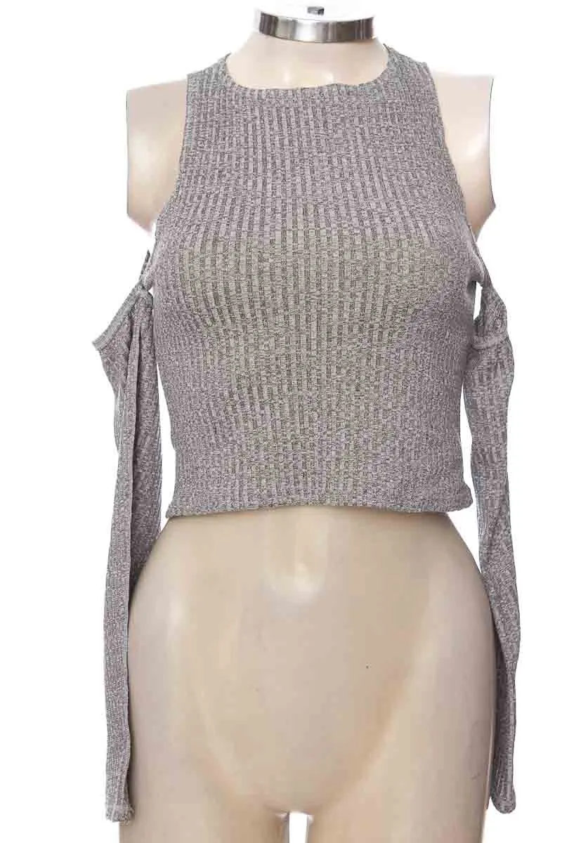 Top / Camiseta color Gris - Like Me