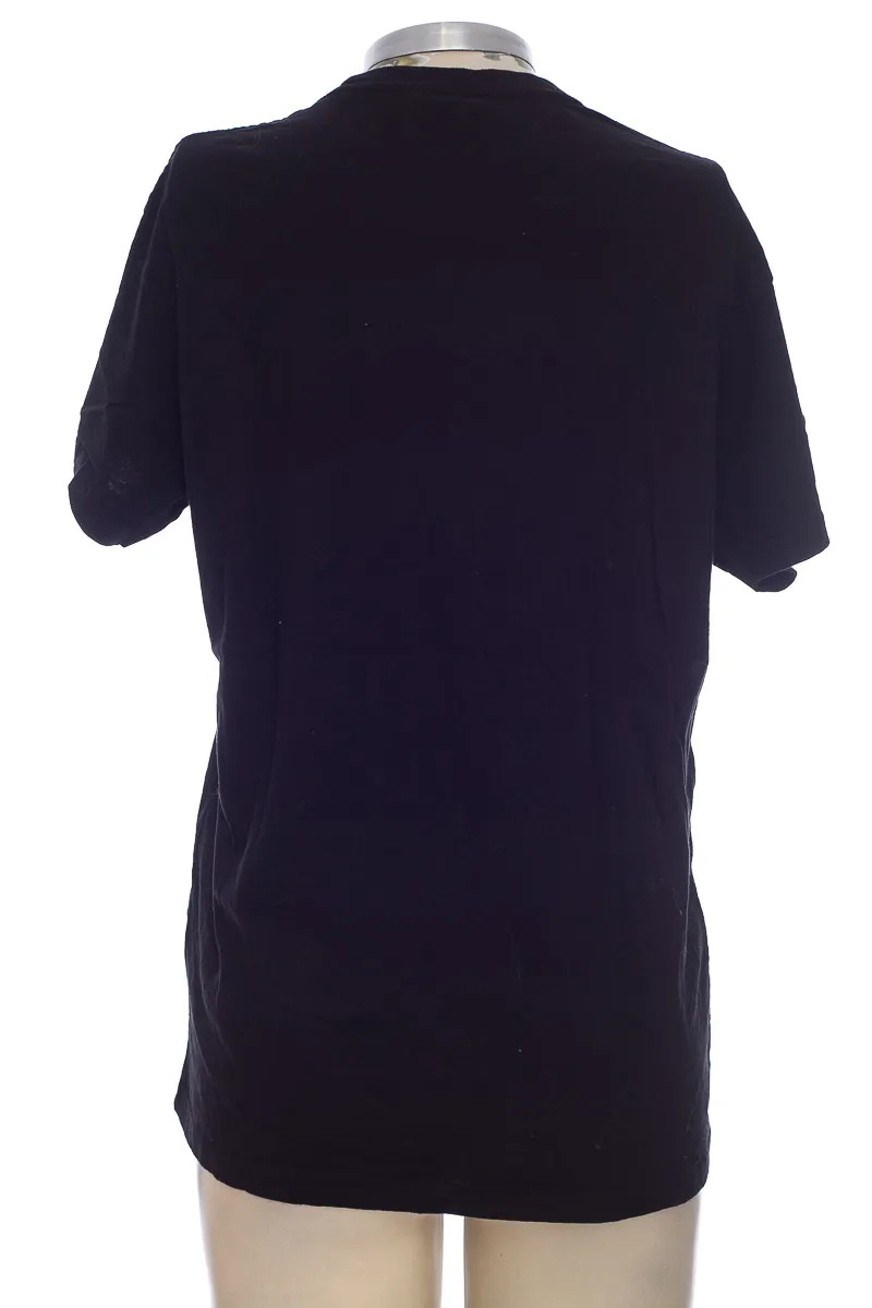 Top / Camiseta color Negro - ROLY