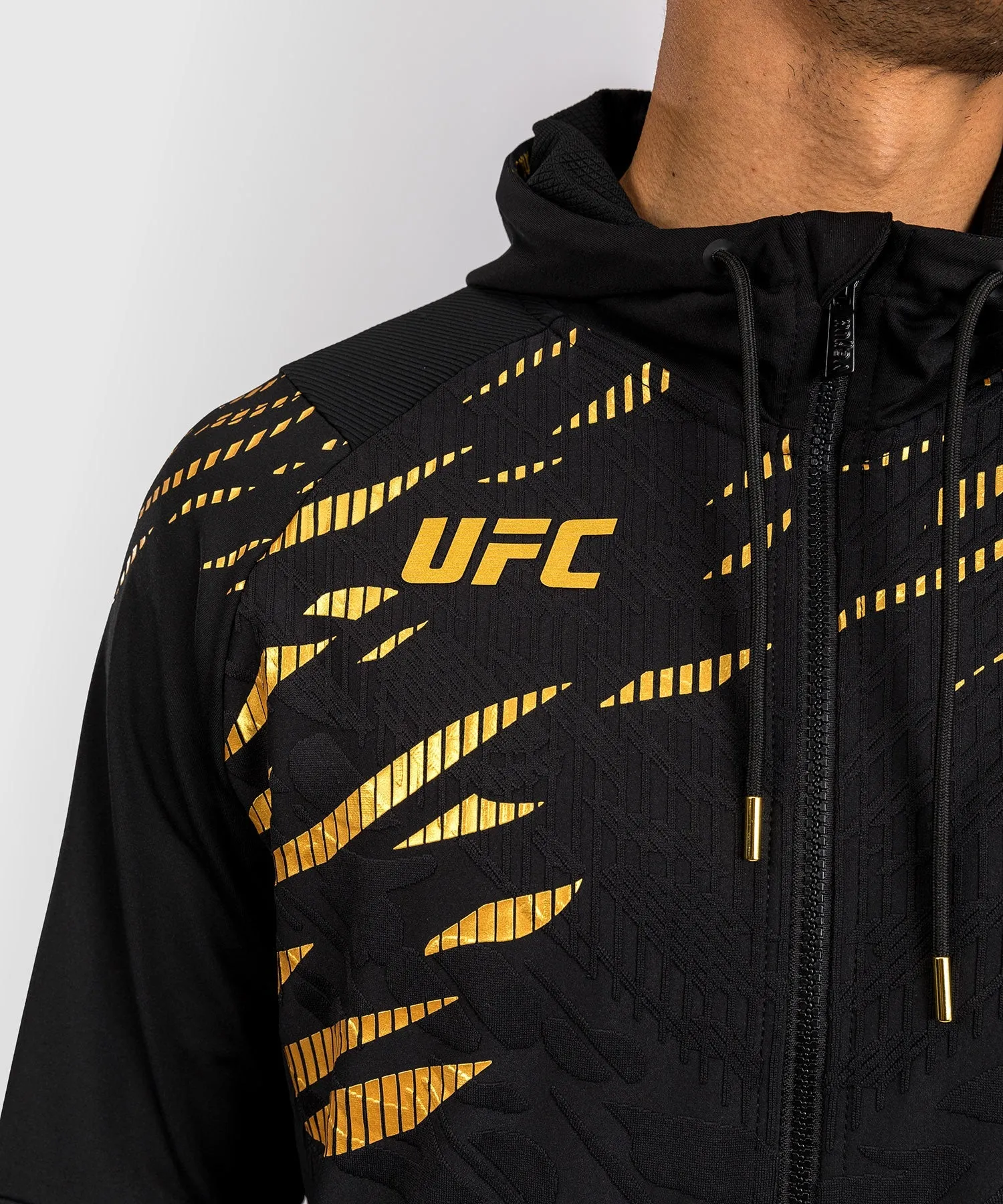 UFC Fusion by Venum Personalizados Authentic Fight Night Sudadera con Capucha para Hombre - Campeón