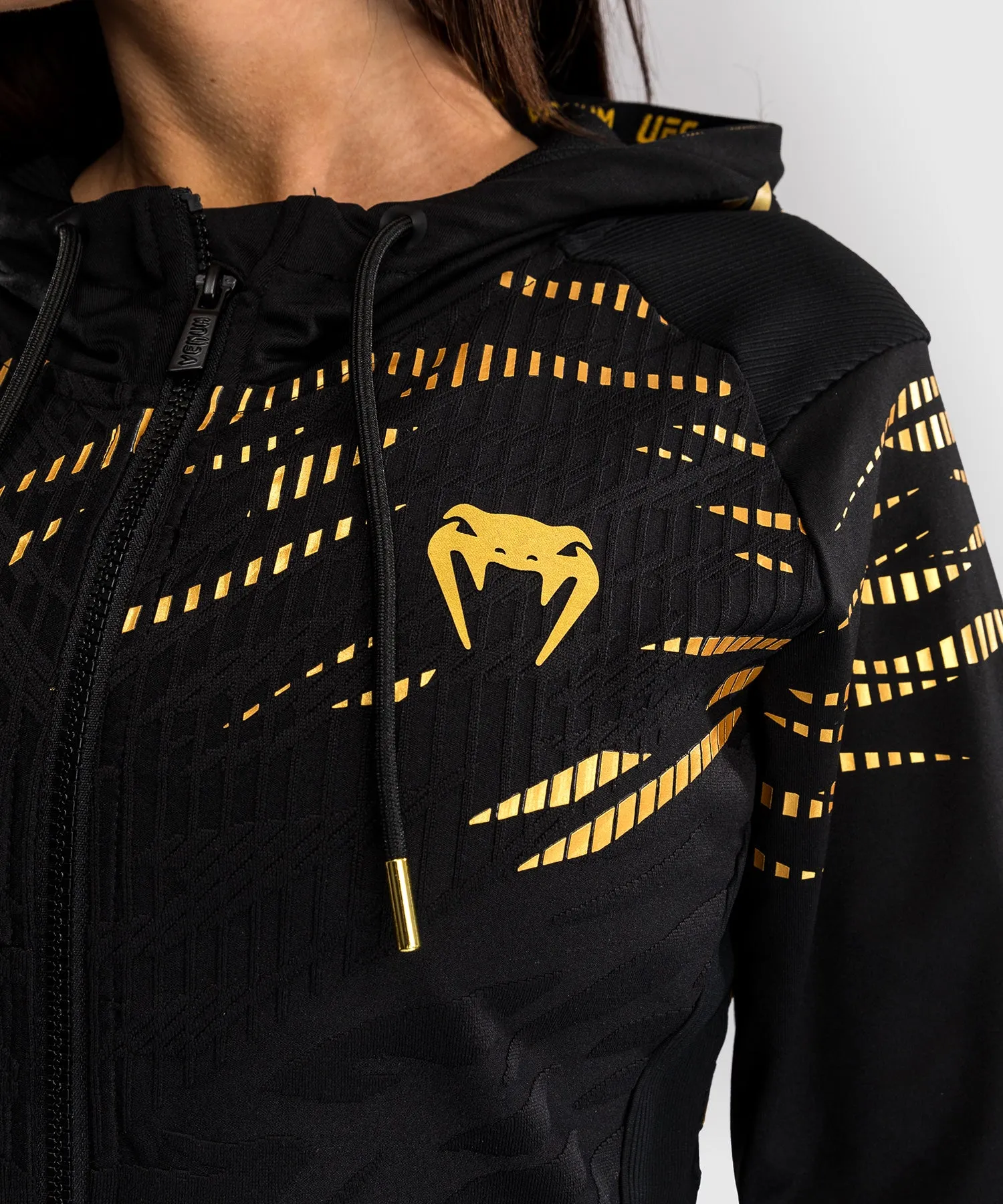 UFC Fusion by Venum Personalizados Authentic Fight Night Sudadera con Capucha para Mujer - Campeón