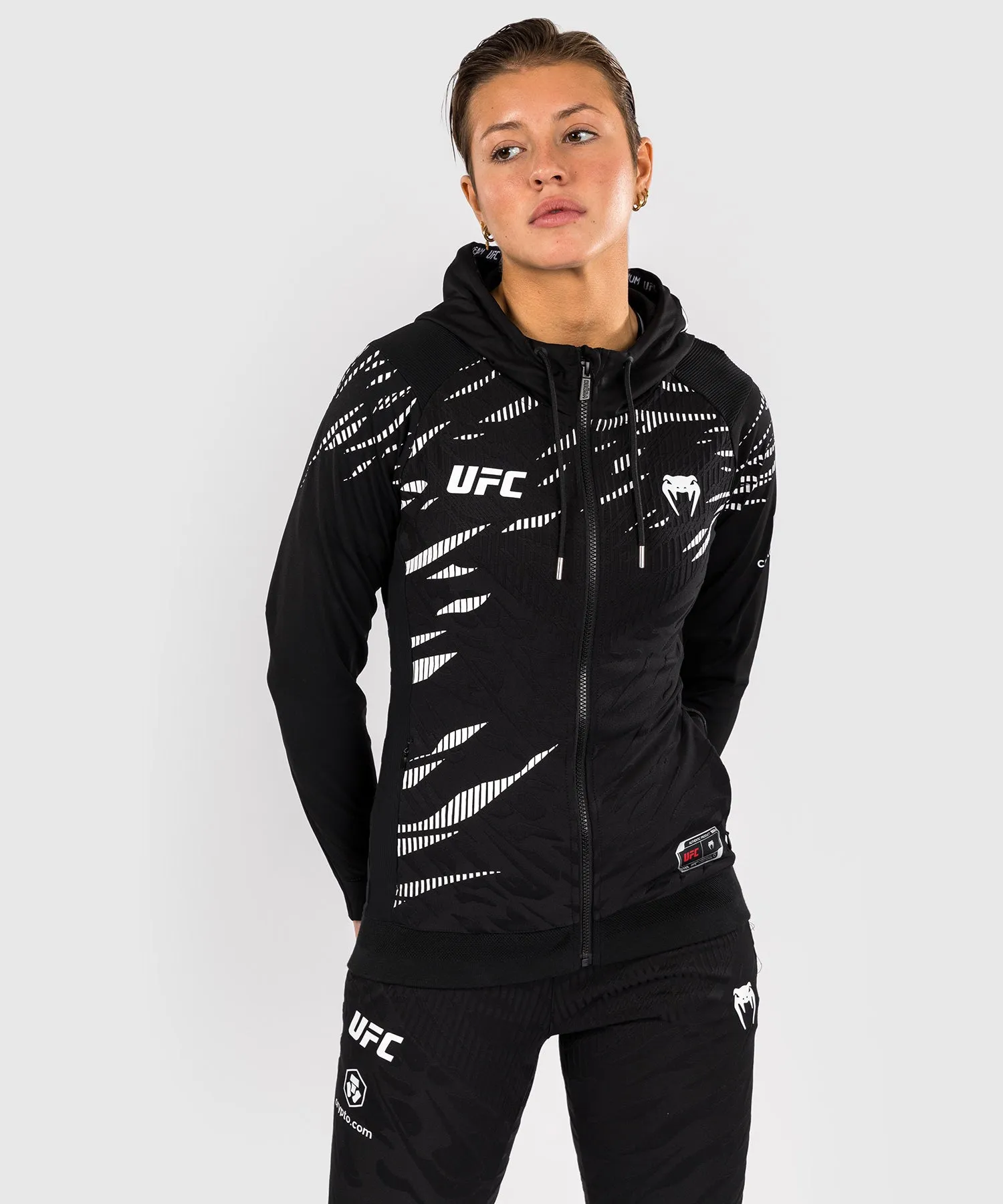 UFC Fusion by Venum Personalizados Authentic Fight Night Sudadera con Capucha para Mujer - Negro