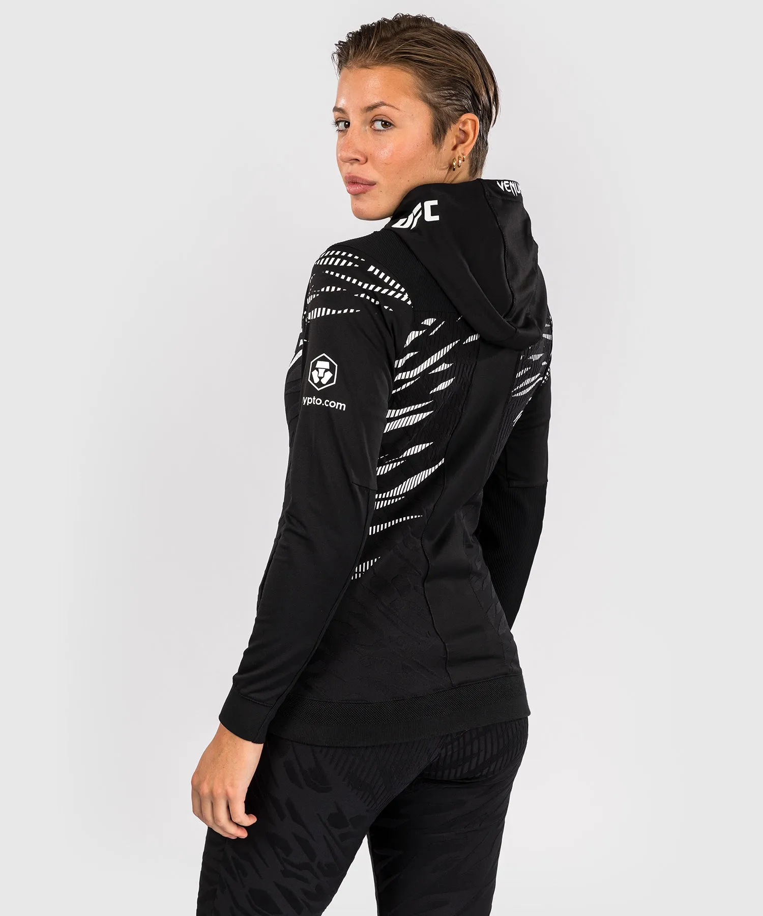 UFC Fusion by Venum Personalizados Authentic Fight Night Sudadera con Capucha para Mujer - Negro