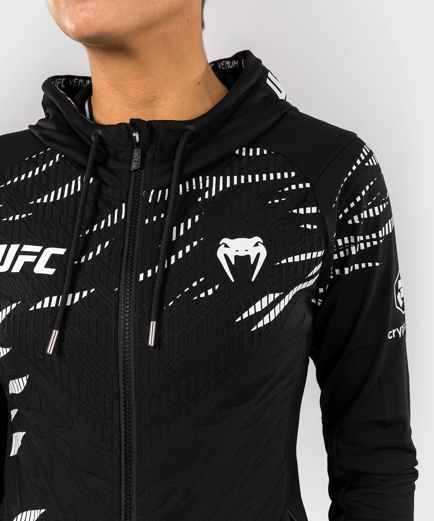 UFC Fusion by Venum Personalizados Authentic Fight Night Sudadera con Capucha para Mujer - Negro