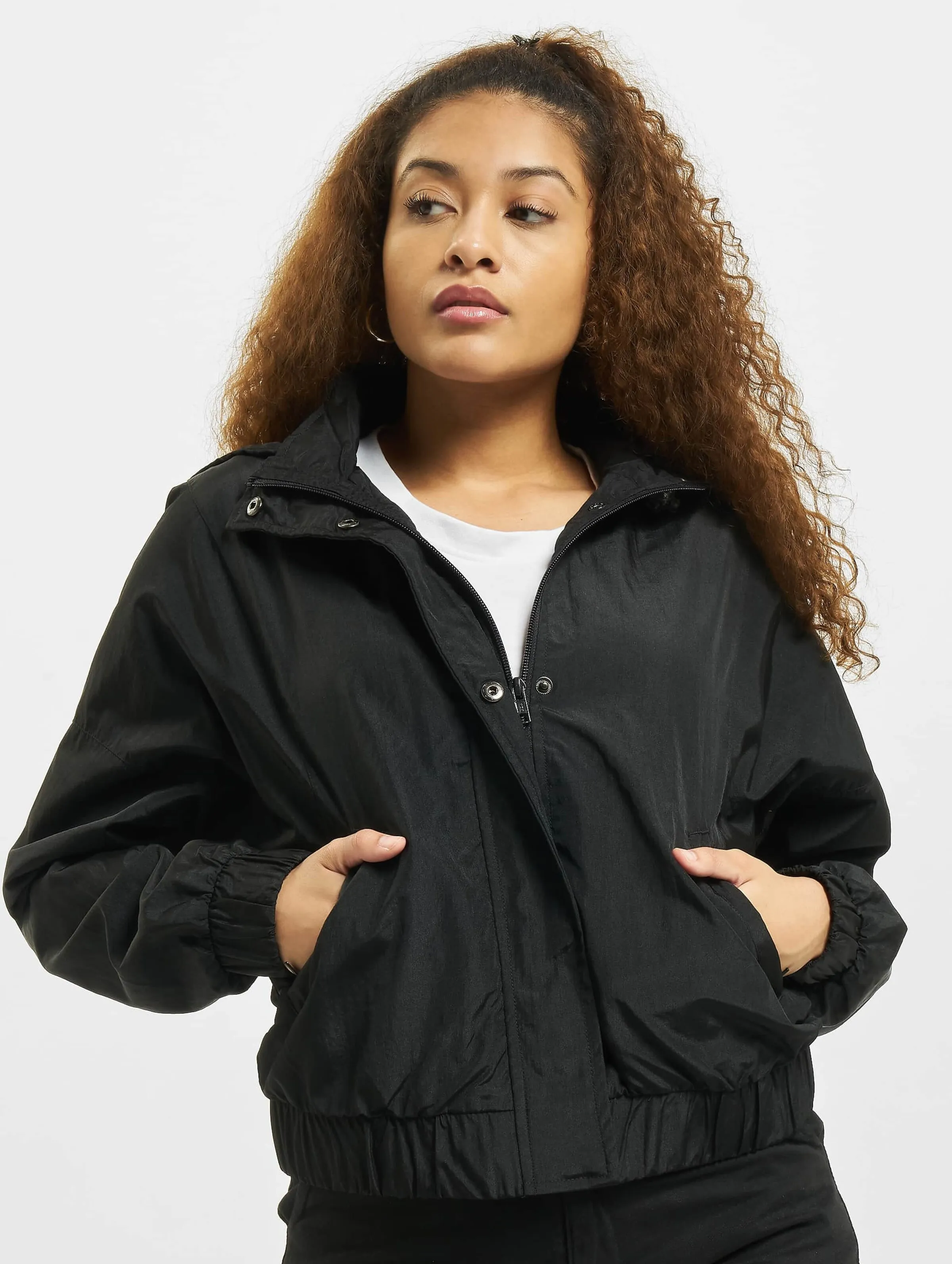 Urban Classics Oversized Shiny Crinkle Nylon